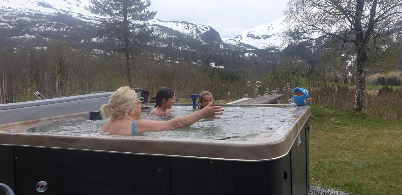 Voss Lodge Rongastovo 外观 照片